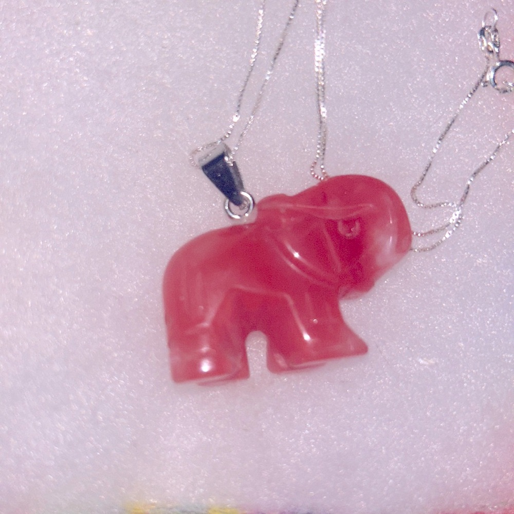 Boho hippie Cherry Quartz Crystal Elephant 🐘 Sterling Silver 16” Necklace